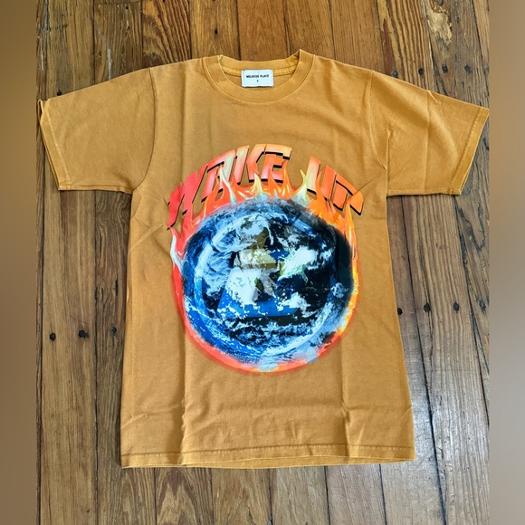 Wake Up World Streetwear Women’s Size Small - Picture 1 of 5